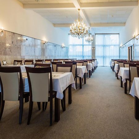 Lazensky A Wellness Hotel Nivamare 鲁哈科维斯 外观 照片