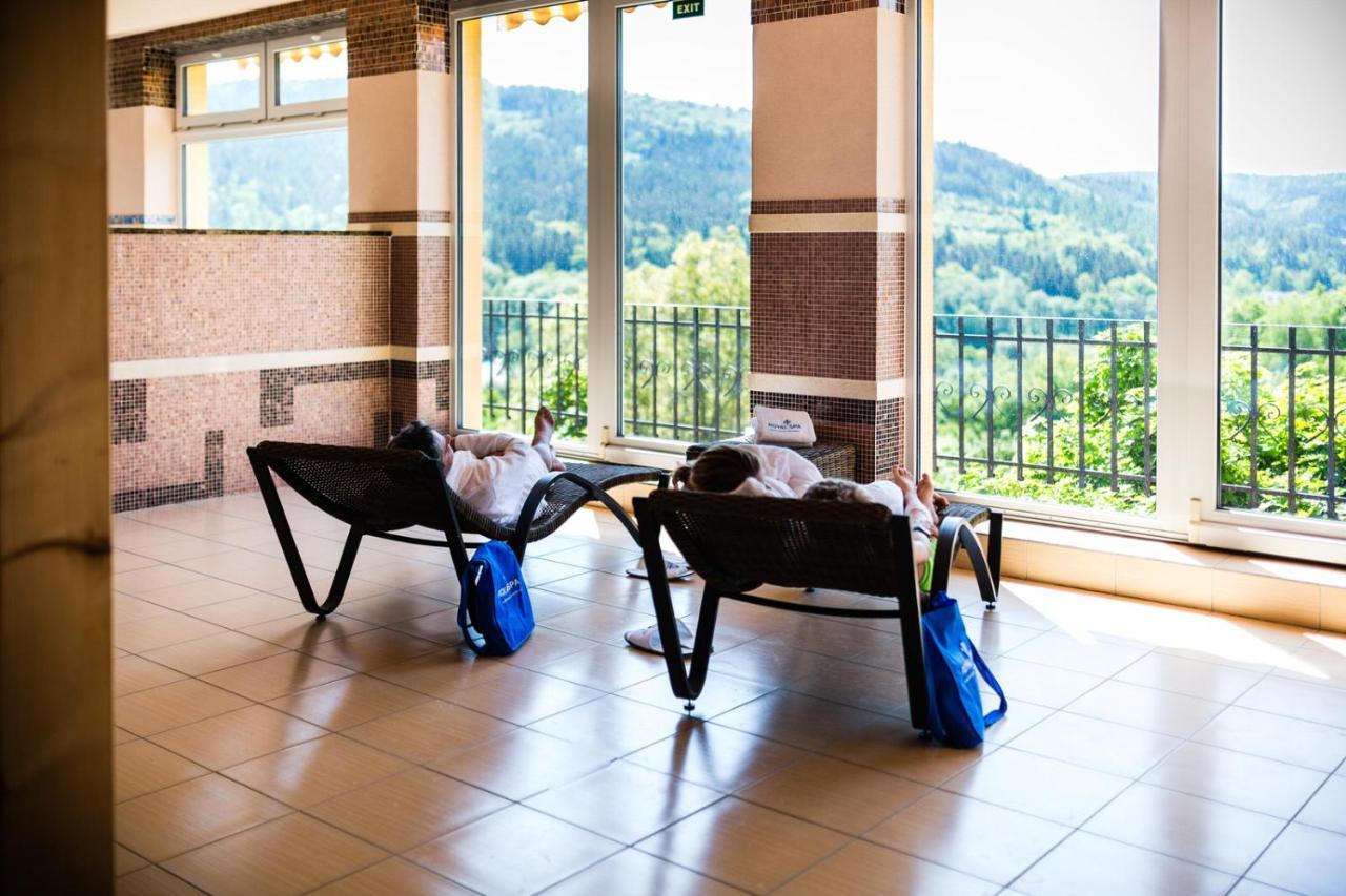 Lazensky A Wellness Hotel Nivamare 鲁哈科维斯 外观 照片
