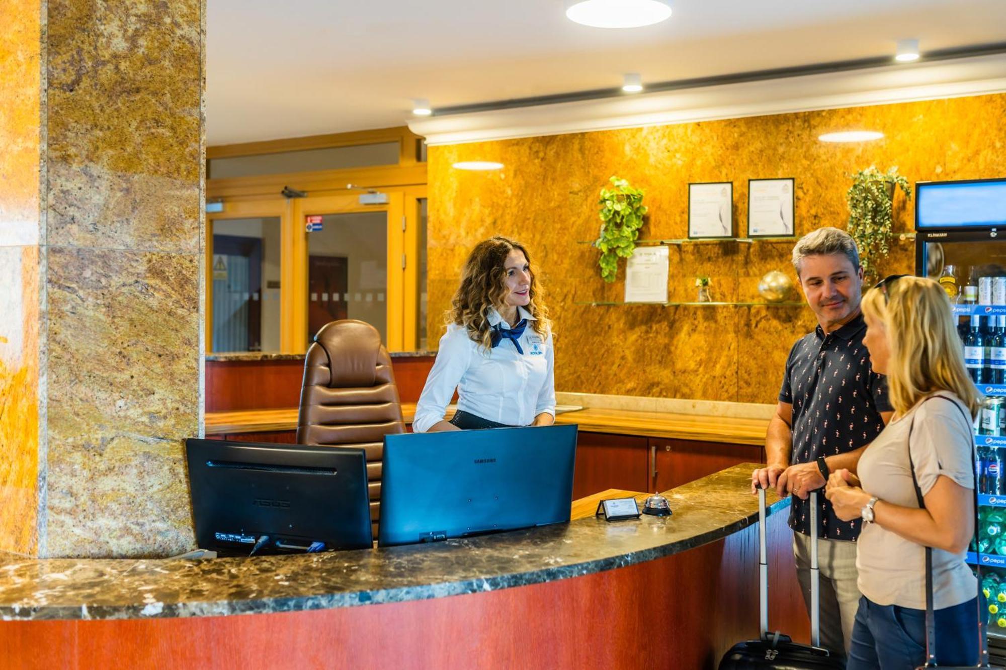 Lazensky A Wellness Hotel Nivamare 鲁哈科维斯 外观 照片